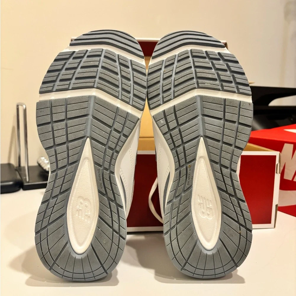 New Balance White/baby blue 608V4 women’s - Picture 3 of 6